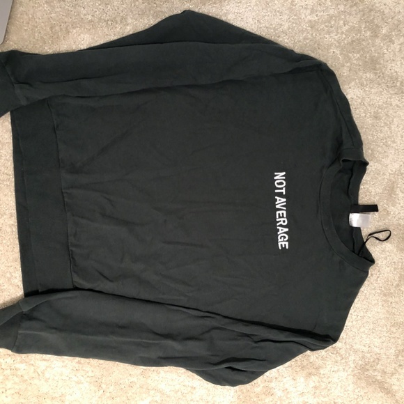 Bundle of Crewnecks and Hoodies - Picture 5 of 6